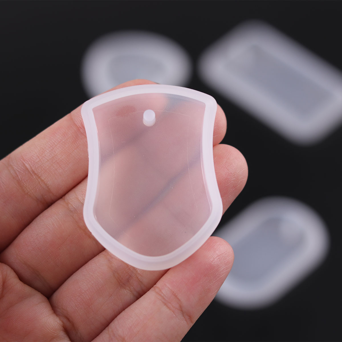 1 قطعة Keychain بها بنفسك المف - مراجعة Silicone Epoxy Resin Molds Set وسعره