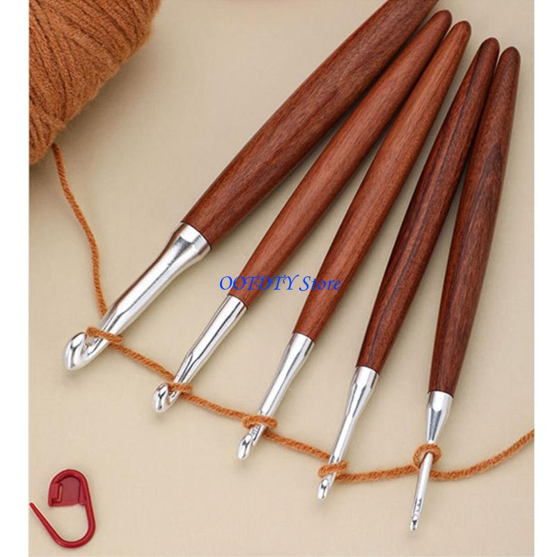 367A 8 قطعة قبضة الخشب المريح  - مراجعة Wooden Crochet Hooks Ergonomic Handle وسعره
