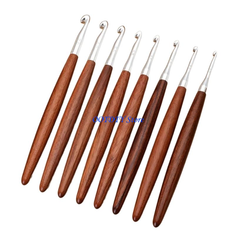 367A 8 قطعة قبضة الخشب المريح  - مراجعة Wooden Crochet Hooks Ergonomic Handle وسعره