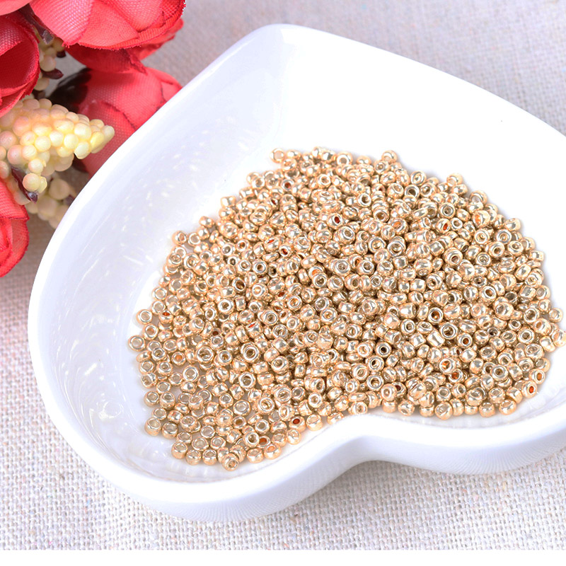 الذهب والفضة اللون 2 مللي متر  - مراجعة Glass Seed Beads 2Mm Jewelry Making وسعره